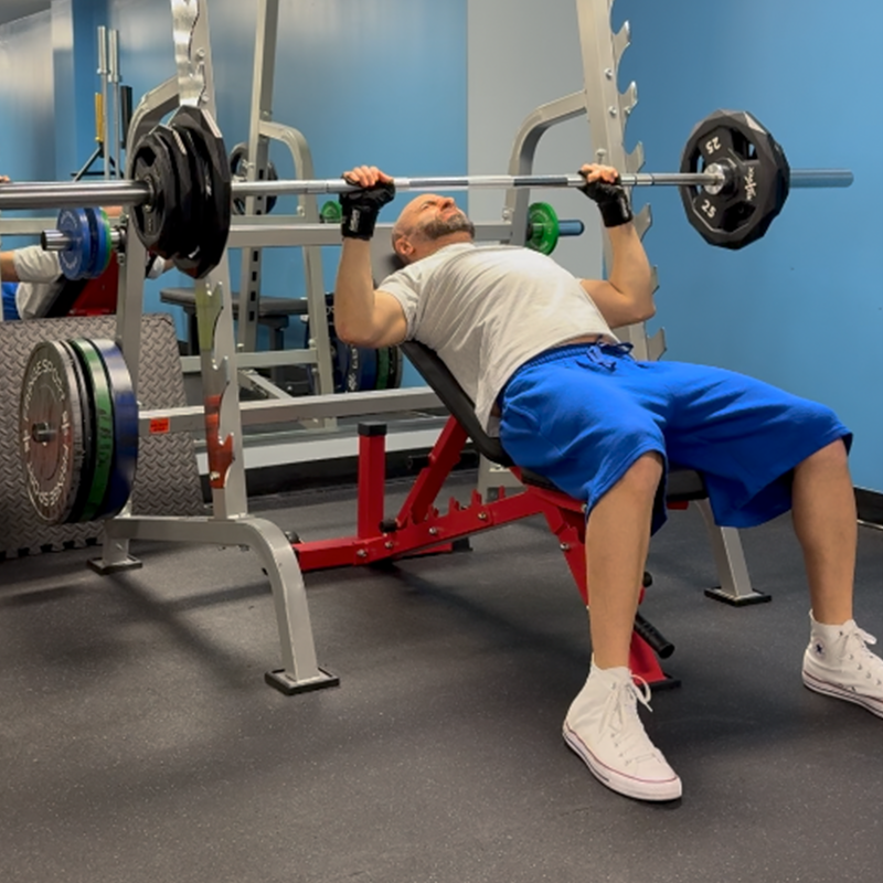 jamal habib incline barbell bech press